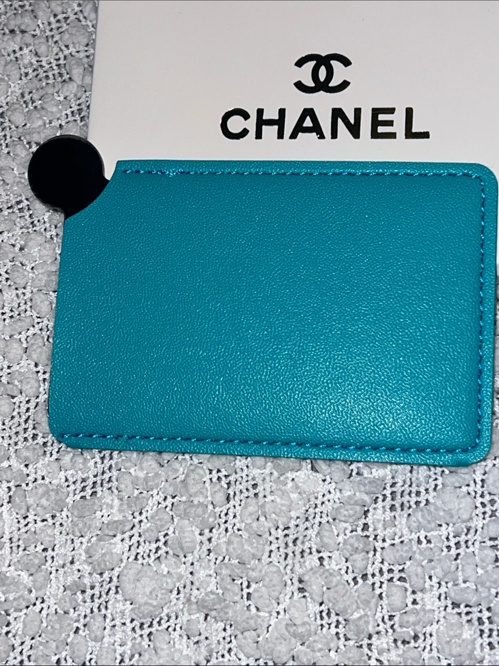 CHANEL Beute Travel Mirror with Embossed Leather Case (Turquoise or Purple) - Picture 4 of 9